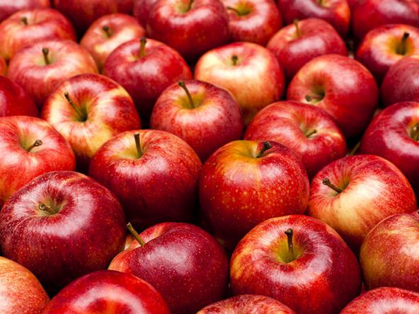 کمک به درمان کم خونی با مصرف سیب قرمز