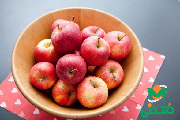 سیب سرخ موثر در درمان آفتاب سوختگی